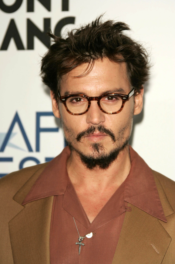 johnny depp facial hair