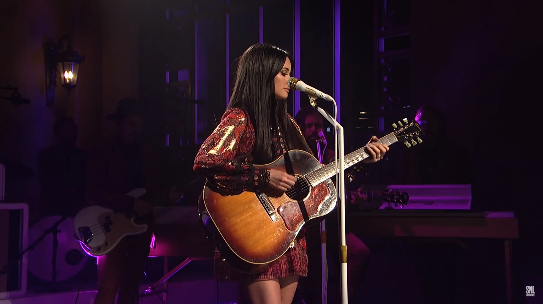 Watch You Need To See Kacey Musgraves Snl Performance 1015 The Eagle 